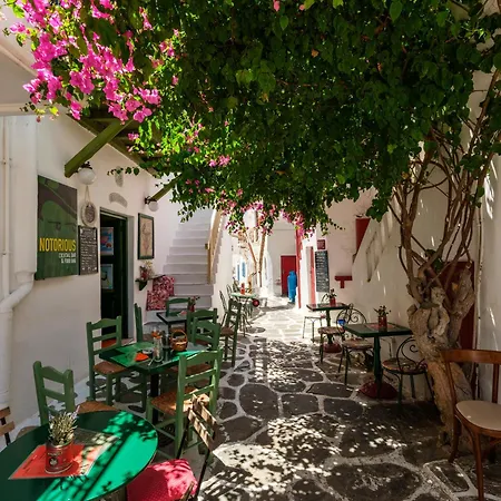 Mr & Mrs Mykonos The