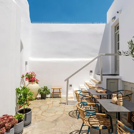 Mr & Mrs Mykonos The