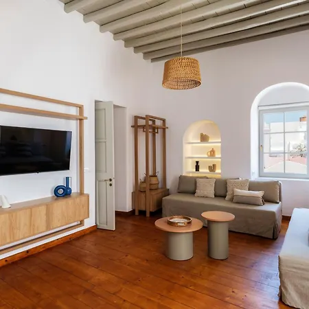 Mr & Mrs Mykonos The