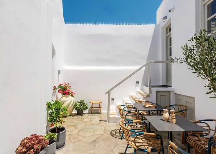 Mr & Mrs Mykonos The