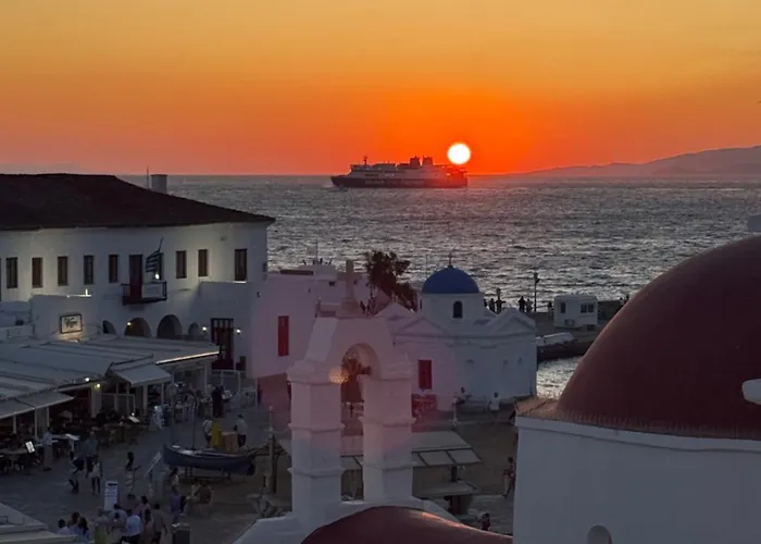 Mr & Mrs Mykonos The