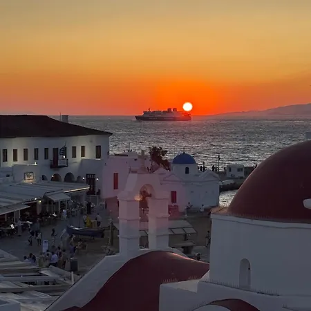 Mr & Mrs Mykonos The